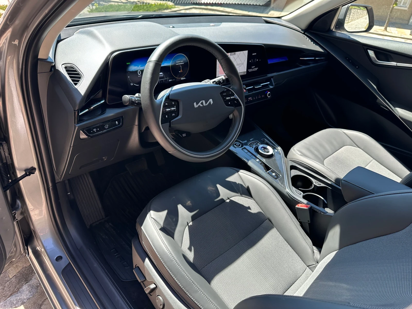 Kia Niro Wind+ Европейска Навигация, снимка 15 - Автомобили и джипове - 55679968