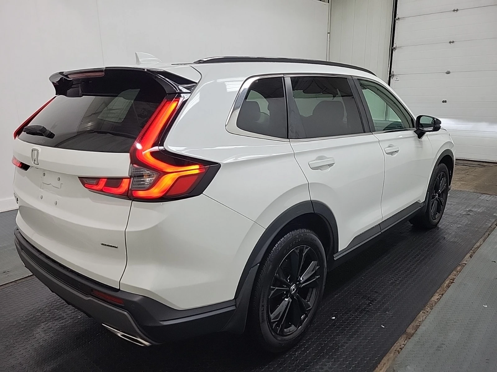 Honda Cr-v 2.0 HYBRID * AWD * TOURING * CARFAX * , снимка 3 - Автомобили и джипове - 56107933
