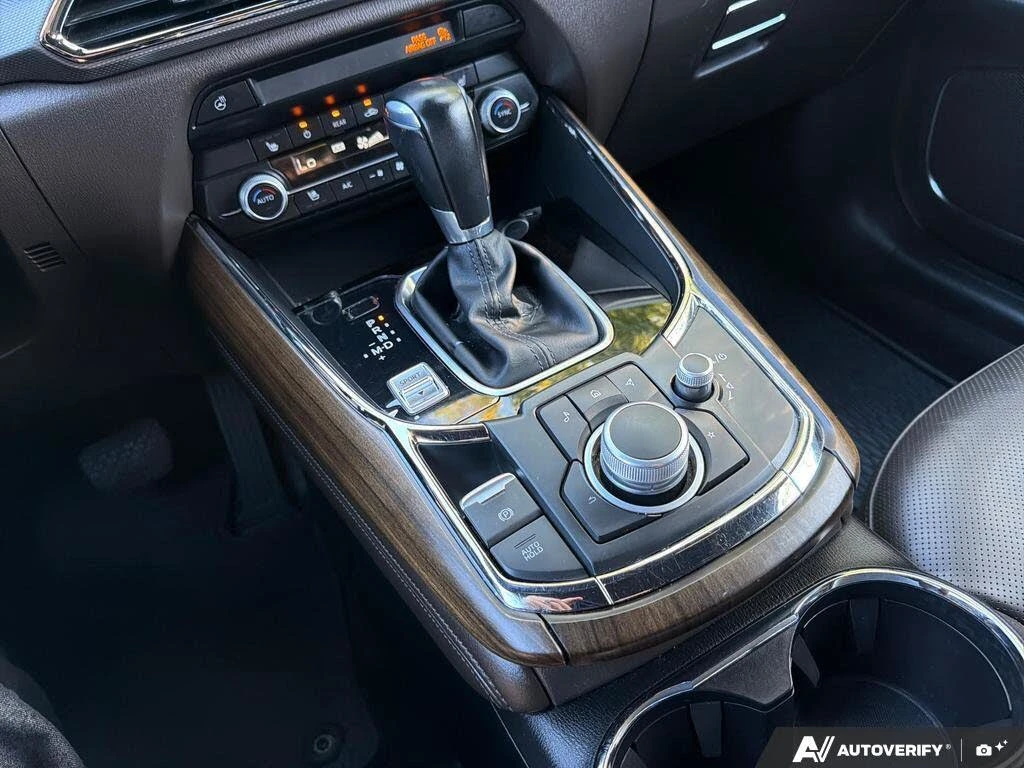 Mazda CX-9 Signature/Обдух/HUD/BOSE/PANO/360/Adaptive cruise/, снимка 16 - Автомобили и джипове - 56214113