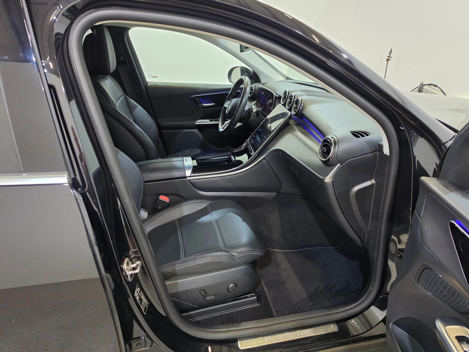 Mercedes-Benz GLC 220 4Matic Leather Navi LED Ambient Camera | Mobile.bg � ����������� 9