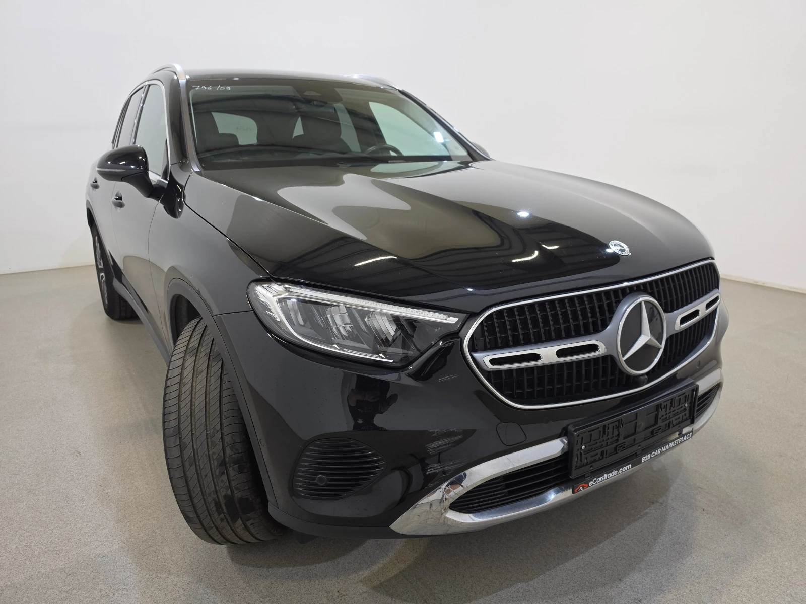 Mercedes-Benz GLC 220 4Matic Leather Navi LED Ambient Camera | Mobile.bg � ����������� 2