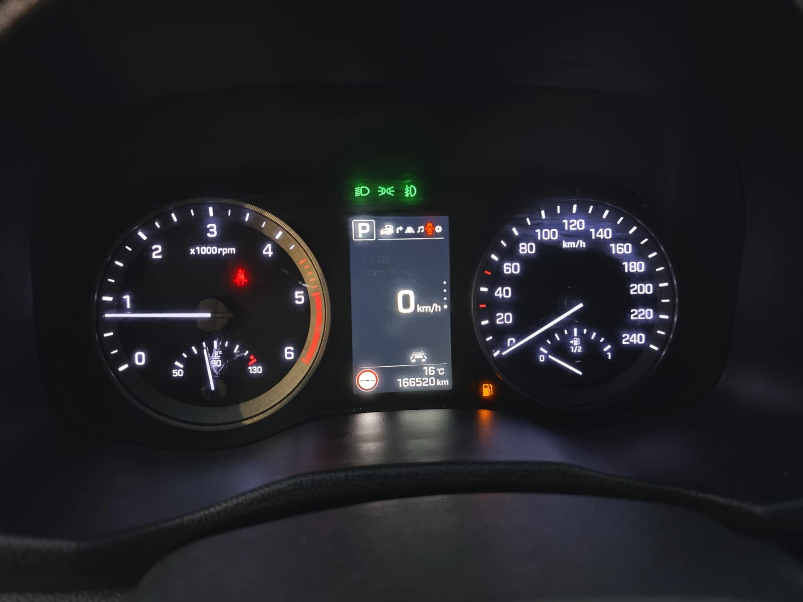 Hyundai Tucson 1.7d DCT-7 FULL ПАНОРАМА, снимка 10 - Автомобили и джипове - 56630828