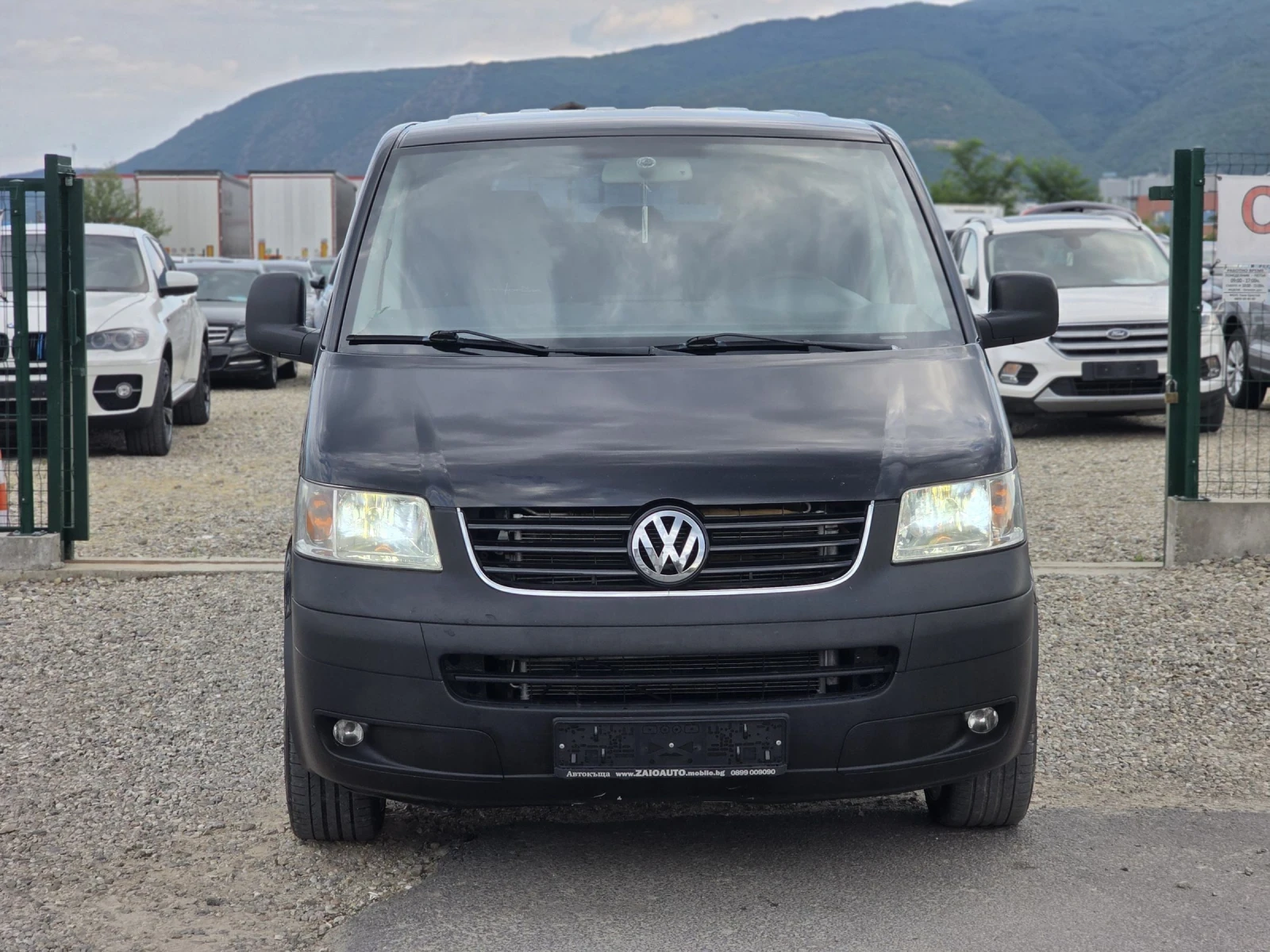 VW Transporter 2.5 TDI 174 k.c. 4 + 1 , снимка 8 - Бусове и автобуси - 55192711