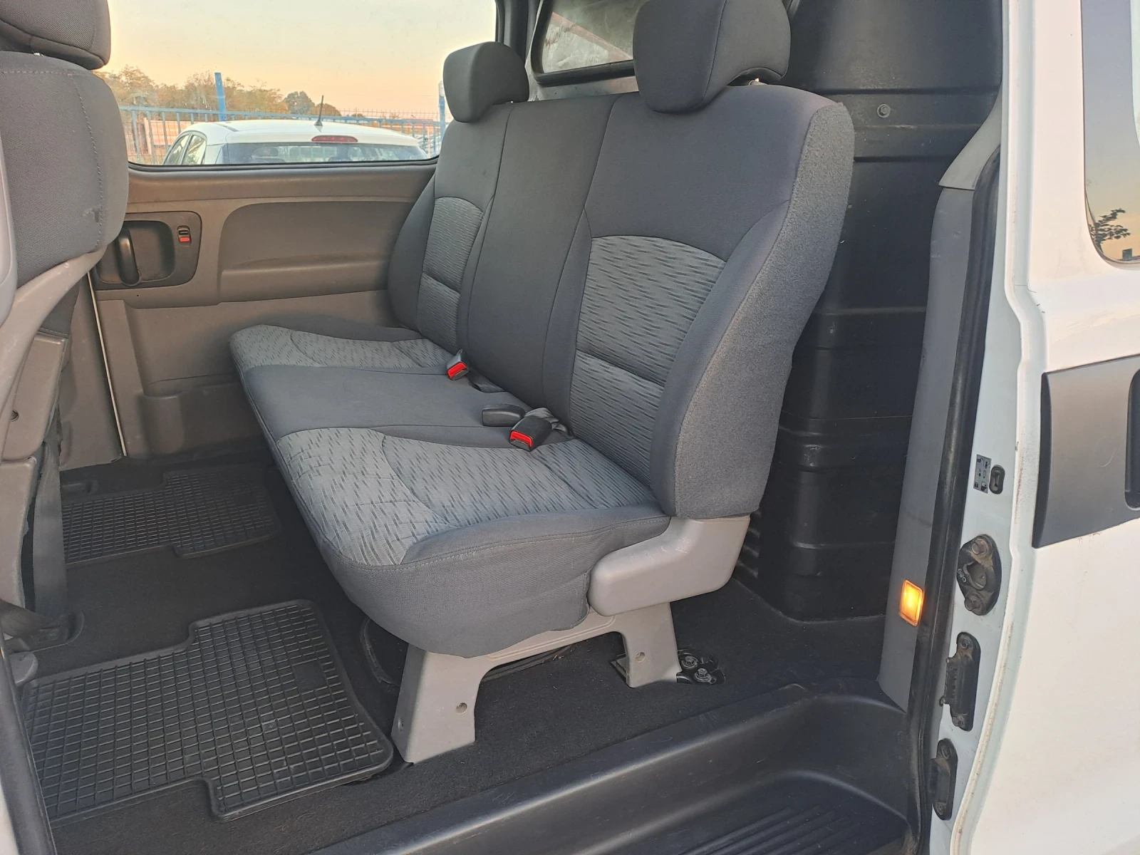 Hyundai H1 2, 5CRDI, 170��, 6 ����� | Mobile.bg � ����������� 8