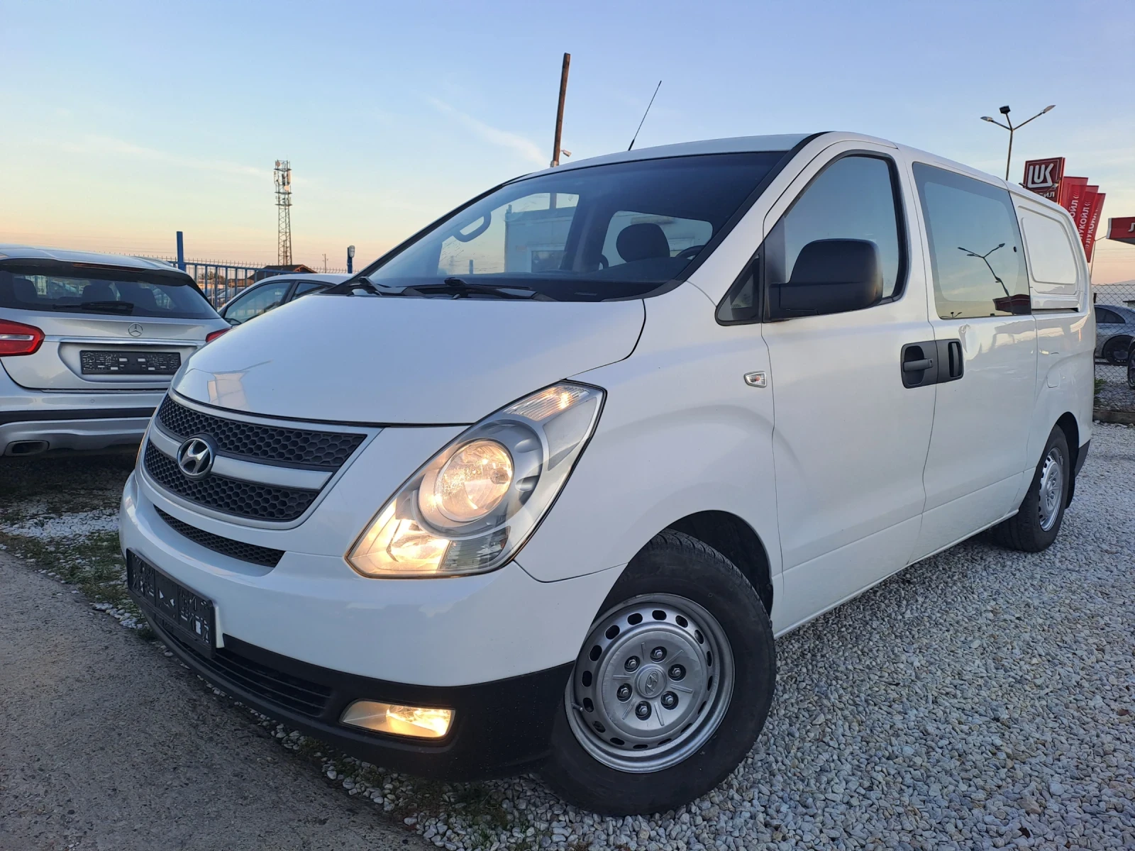 Hyundai H1 2, 5CRDI, 170��, 6 ����� | Mobile.bg � ����������� 3