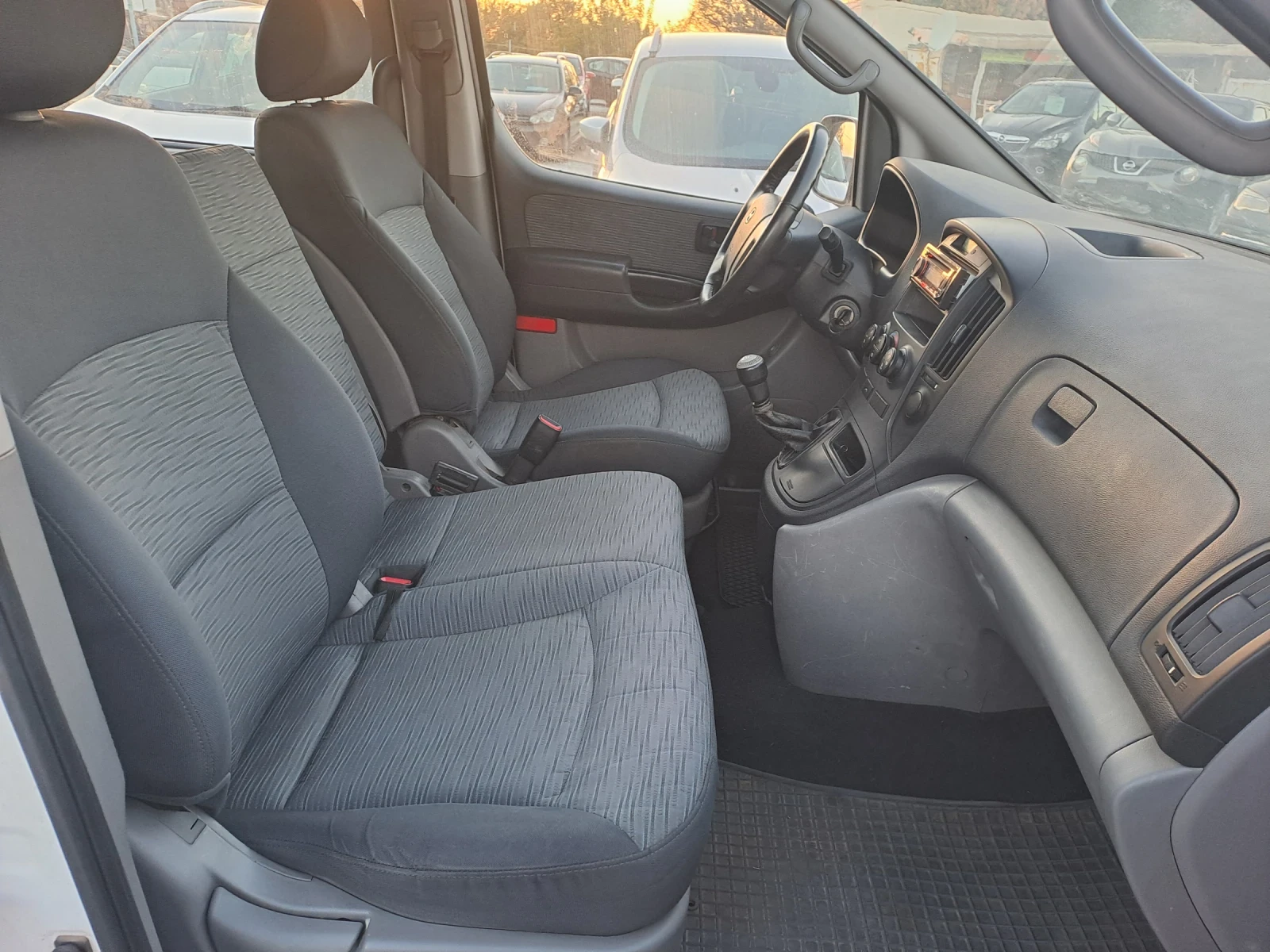 Hyundai H1 2, 5CRDI, 170��, 6 ����� | Mobile.bg � ����������� 10