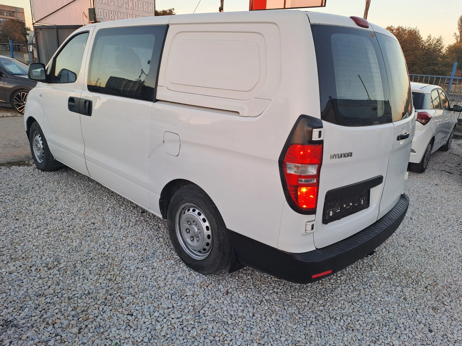 Hyundai H1 2, 5CRDI, 170��, 6 ����� | Mobile.bg � ����������� 4