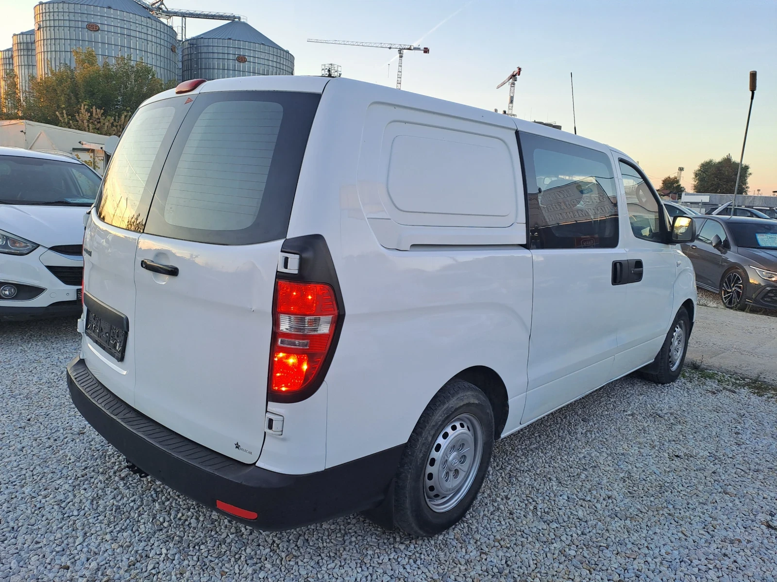 Hyundai H1 2, 5CRDI, 170��, 6 ����� | Mobile.bg � ����������� 6