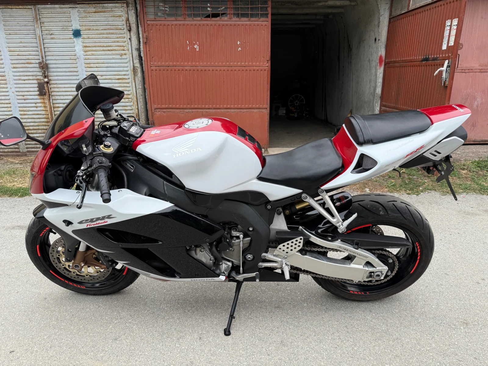 Honda Cbr 1000RR - изображение 4