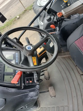 Трактор New Holland ТМ165, снимка 3