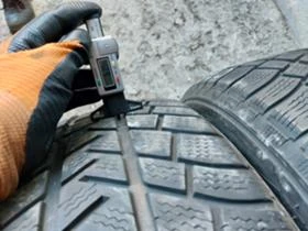 Гуми Зимни 255/50R19, снимка 4