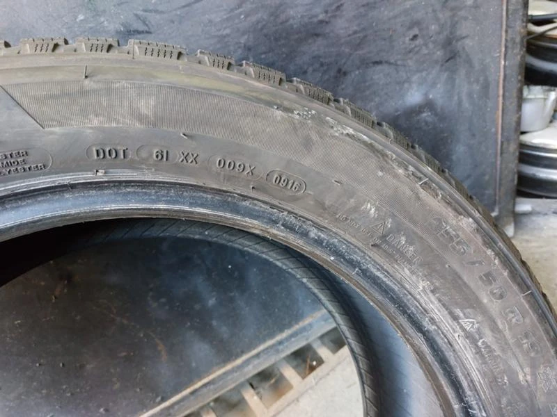 Гуми Зимни 255/50R19, снимка 7 - Гуми и джанти - 37107295