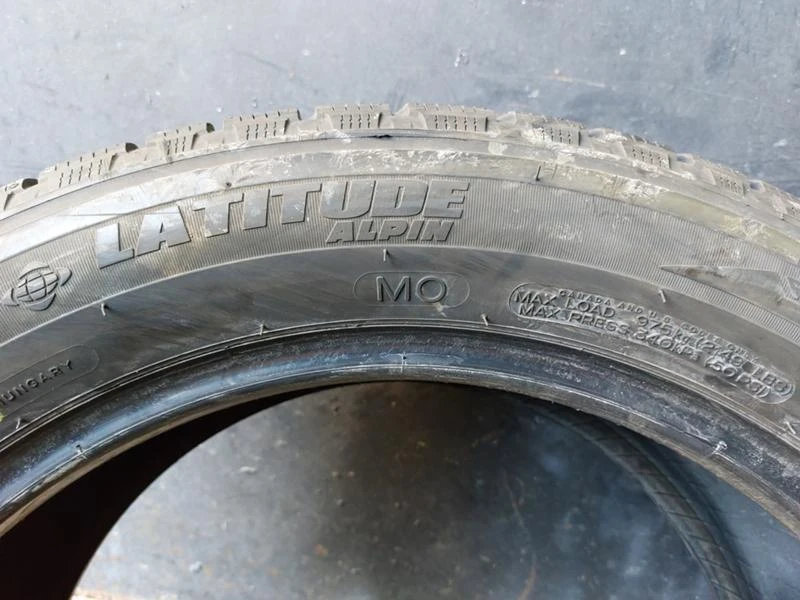 Гуми Зимни 255/50R19, снимка 6 - Гуми и джанти - 37107295