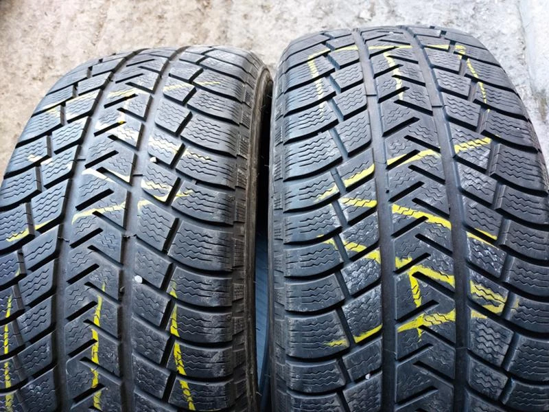 Гуми Зимни 255/50R19, снимка 3 - Гуми и джанти - 37107295