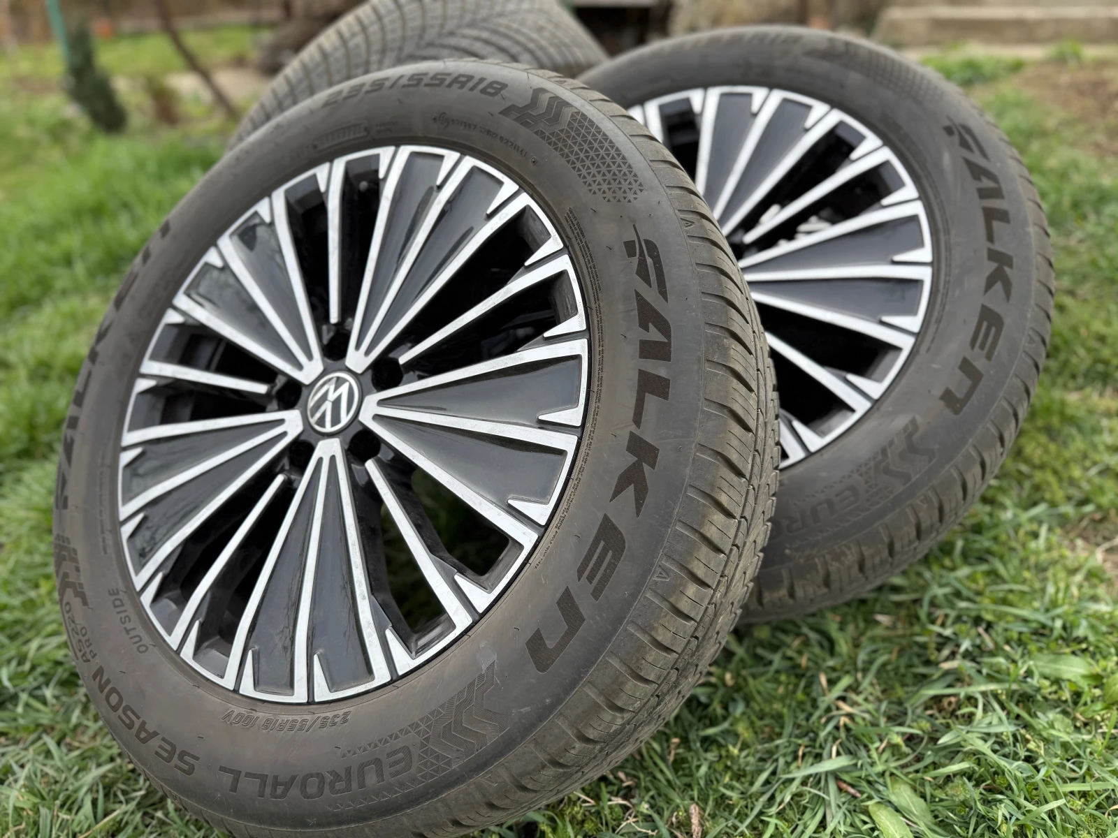    235/55R18  VW | Mobile.bg   1