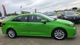 Toyota Corolla 1.8Hybrid* Подготвена за Такси , снимка 5