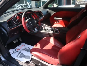 Dodge Challenger HEMI, снимка 10