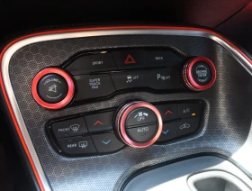 Dodge Challenger HEMI, снимка 8
