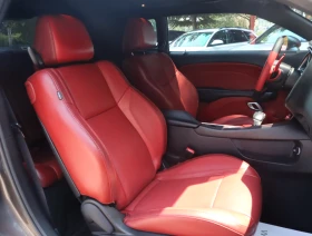 Dodge Challenger HEMI, снимка 7