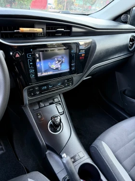 Toyota Auris 1.8 Hybrid , снимка 7
