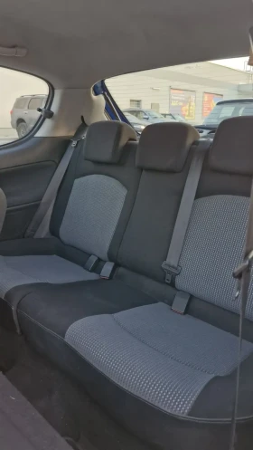 Peugeot 206 1.1i  60к.с - 1100 € / 2151.41 лв. - 96901409 8