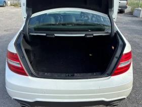 Mercedes-Benz C 350 * 4MATIC * CARFAX * 2 КЛЮЧА * PANO | Auto.bg — изображение 17