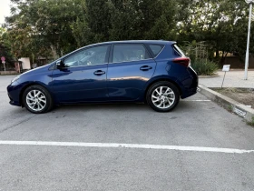 Toyota Auris 1.8 Hybrid  - 10900 € - 48591051 9