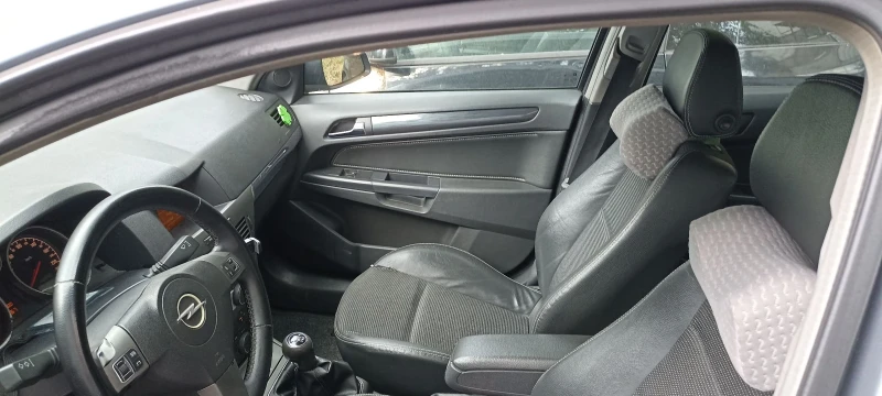 Opel Astra 1.9CDTI 120к.с., снимка 7 - Автомобили и джипове - 46490817