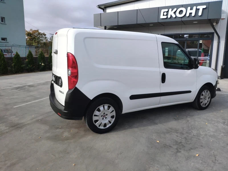 Fiat Doblo 1.4i, снимка 8 - Автомобили и джипове - 47391873