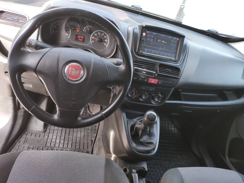 Fiat Doblo 1.4i, снимка 11 - Автомобили и джипове - 47391873