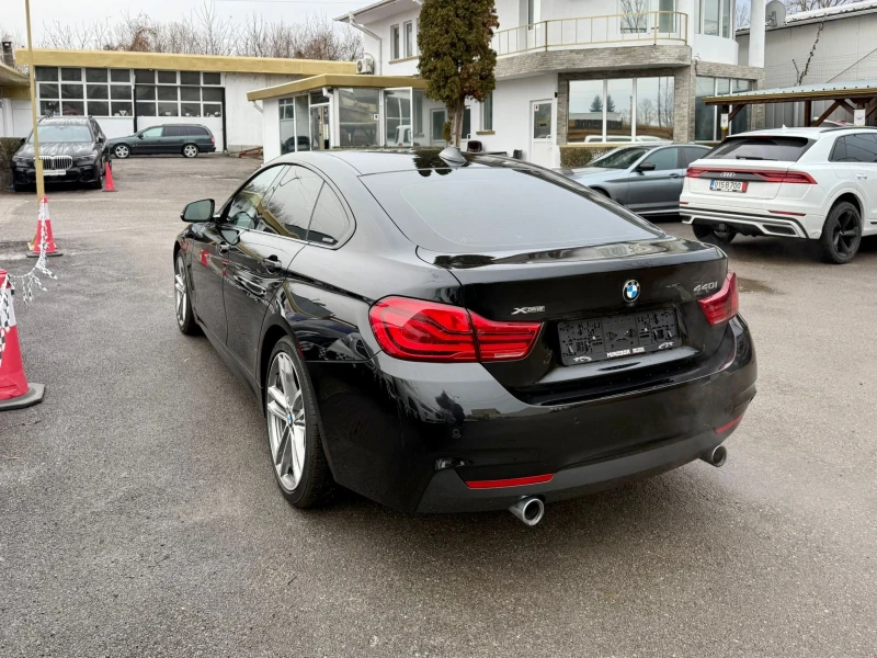 BMW 440 xDrive M-Pack, снимка 6 - Автомобили и джипове - 48455317