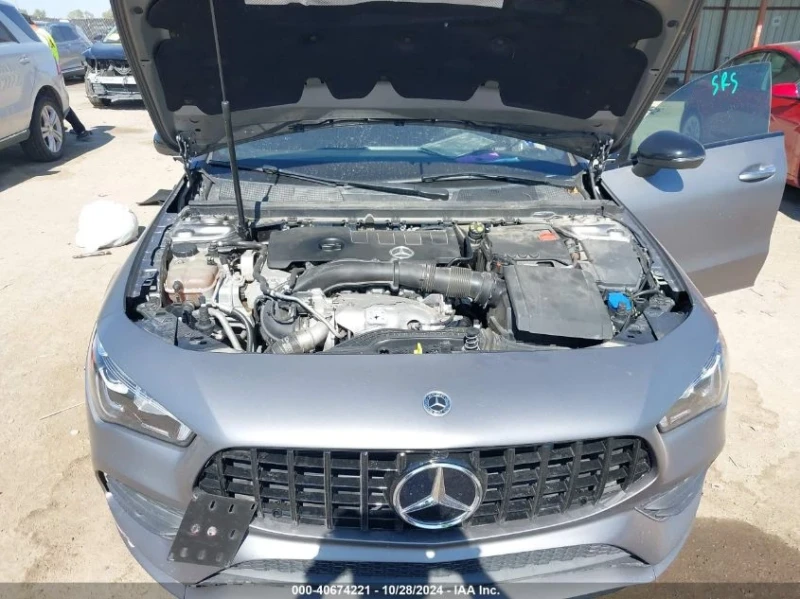 Mercedes-Benz CLA 250, снимка 14 - Автомобили и джипове - 48726003