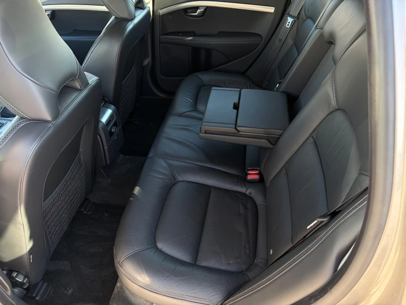 Volvo Xc70 2.4D-163k.c. AWD, снимка 13 - Автомобили и джипове - 52131080