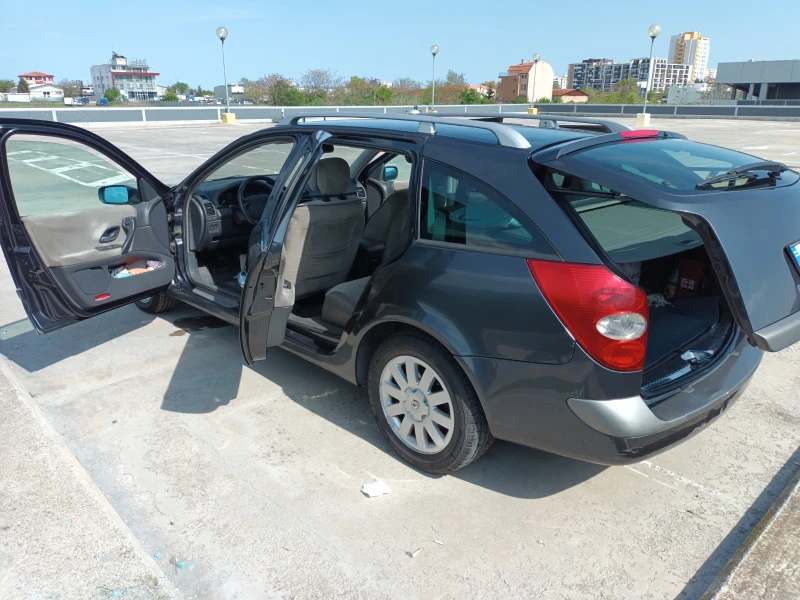 Renault Laguna, снимка 13 - Автомобили и джипове - 52795712