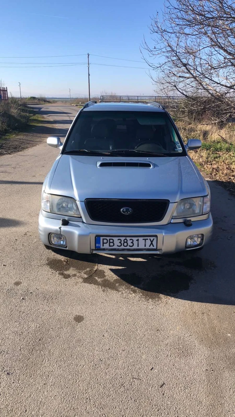 Subaru Forester 2.0 turbo 225hp, снимка 4 - Автомобили и джипове - 52823395