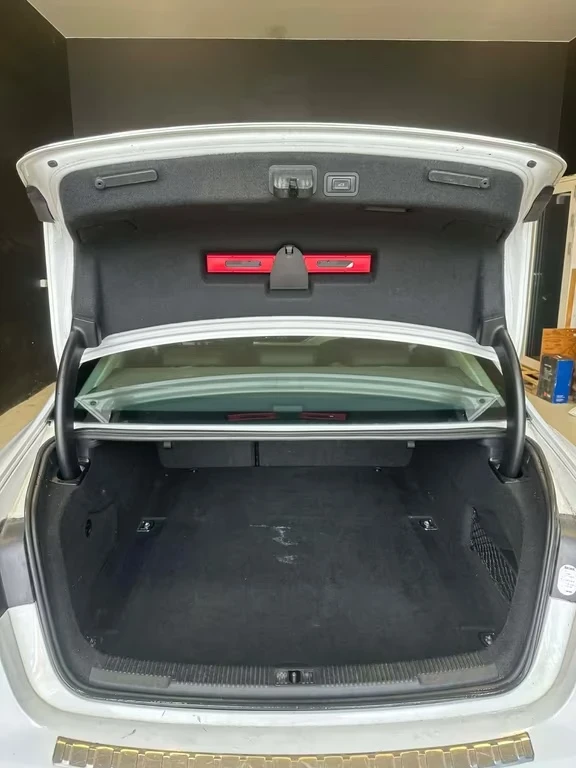 Audi A6 Lim. 2.0 TDI s-line Aut. 190ps DK, снимка 11 - Автомобили и джипове - 54102133