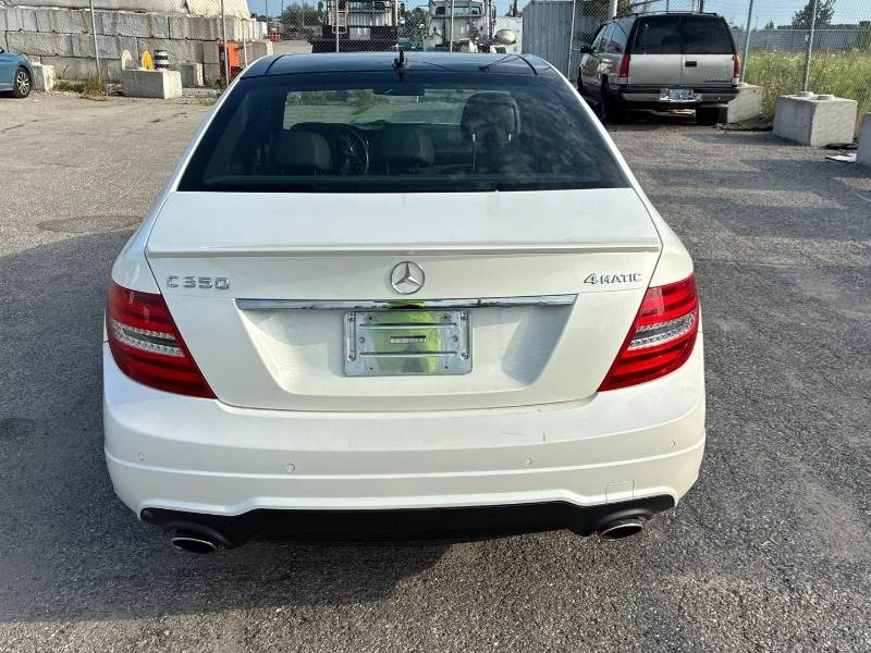 Mercedes-Benz C 350 * 4MATIC * CARFAX * 2 КЛЮЧА * PANO, снимка 5 - Автомобили и джипове - 55816610