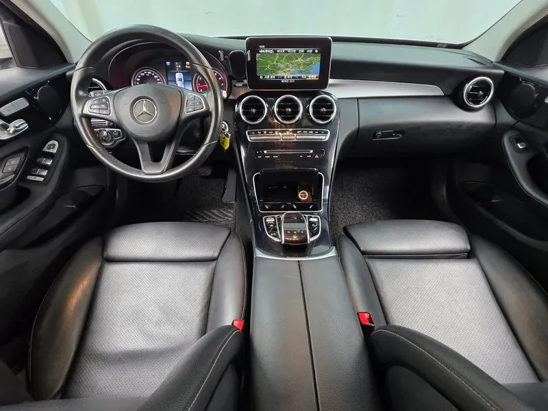 Mercedes-Benz C 200 САМО 30% АВАНС, снимка 14 - Автомобили и джипове - 56064949