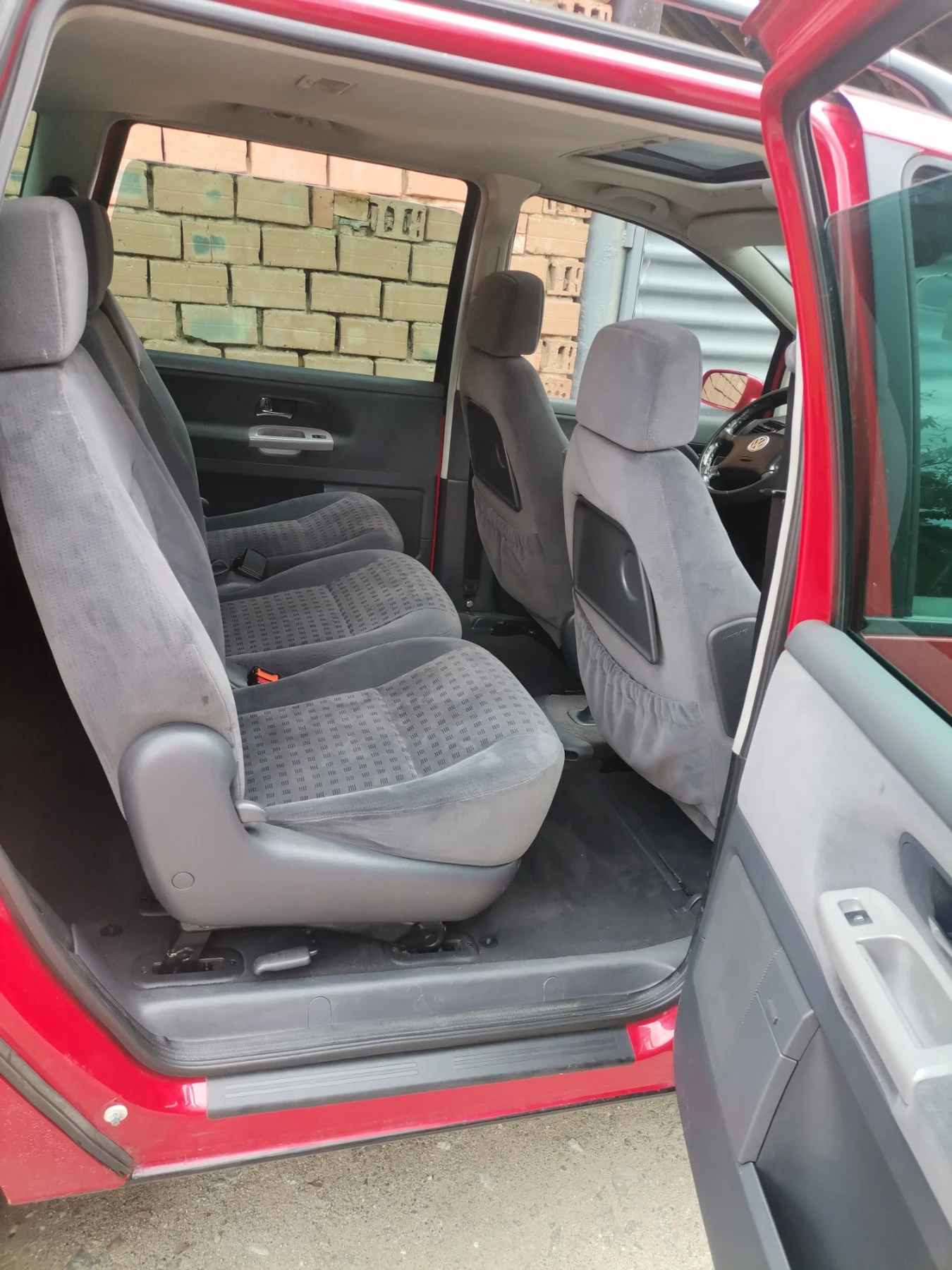 VW Sharan  - изображение 5