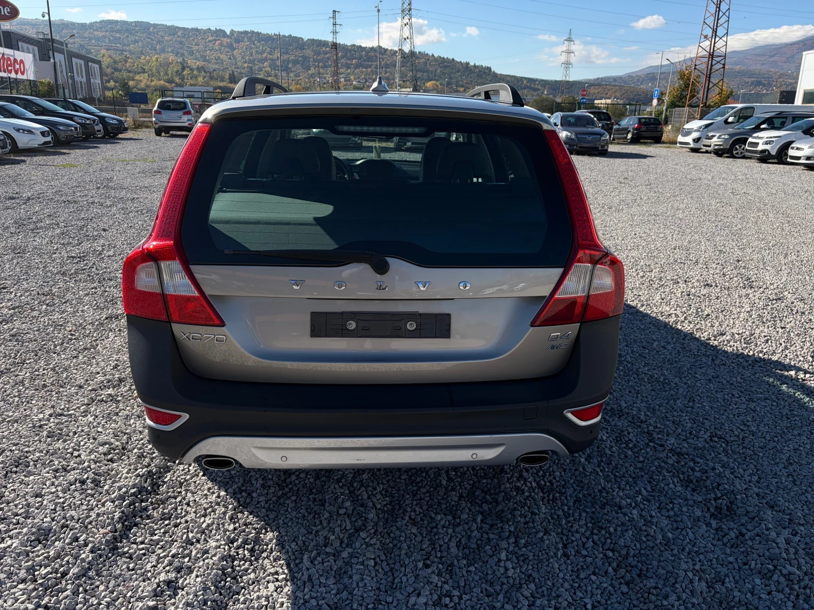Volvo Xc70 2.4D-163k.c. AWD - изображение 5