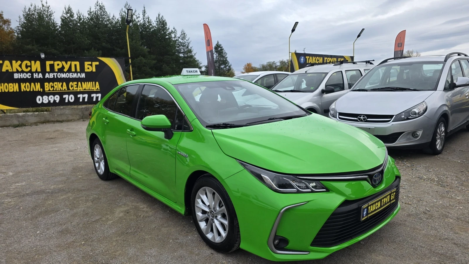 Toyota Corolla 1.8Hybrid* Подготвена за Такси  | Mobile.bg — изображение 4