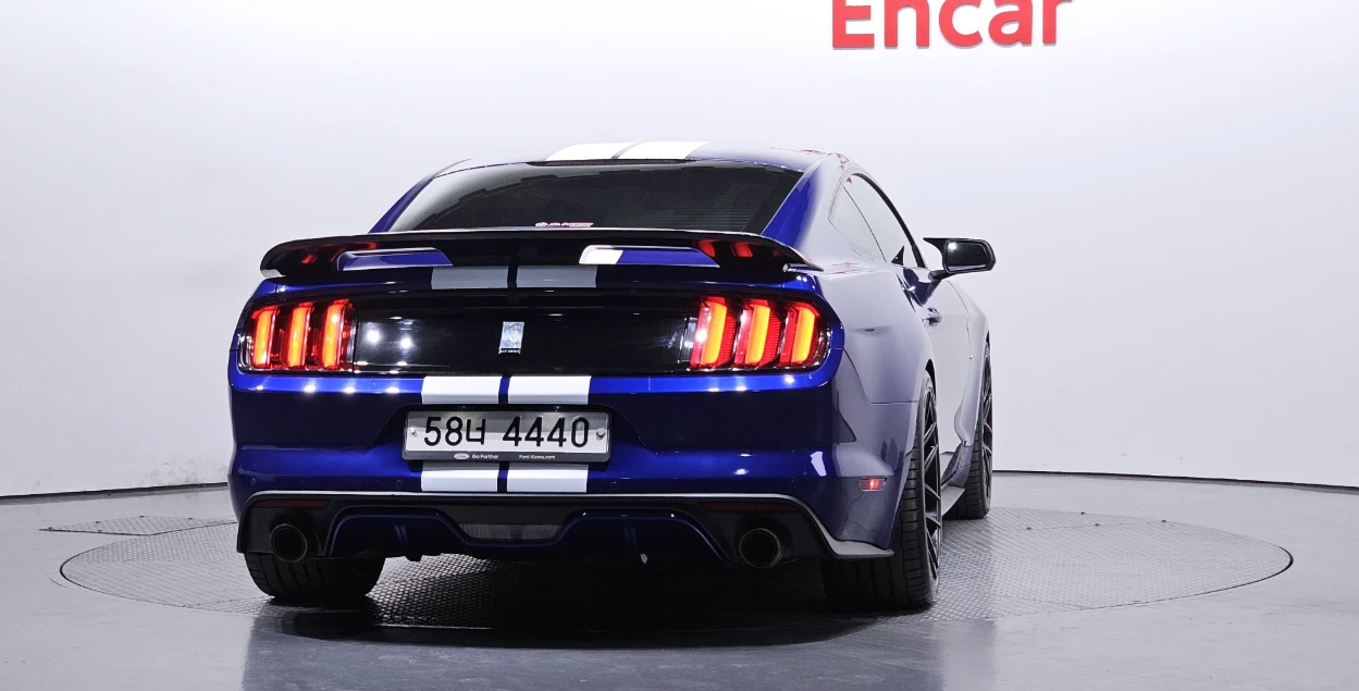 Ford Mustang SHELBY PACKAGE, снимка 2 - Автомобили и джипове - 54409993
