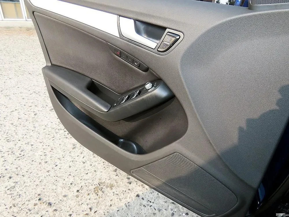 Audi A5 2.0 35 TDI Quattro Sports, снимка 11 - Автомобили и джипове - 54620656