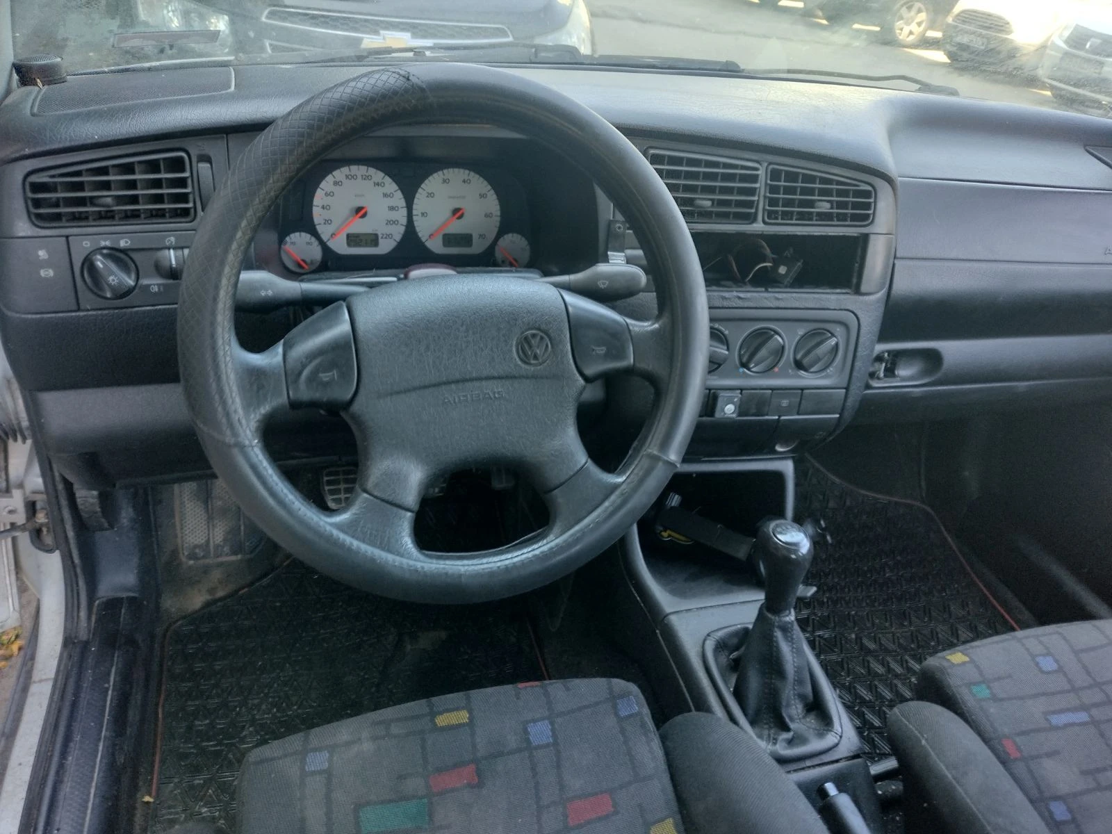 VW Golf 3, снимка 6 - Автомобили и джипове - 54833651
