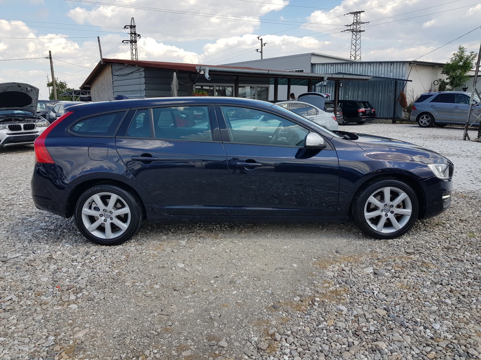 Volvo V60 FACELIFT 2.0D-150 к.с. /02/2016г. АВТОМАТИК ЛИЗИНГ, снимка 4 - Автомобили и джипове - 54970680