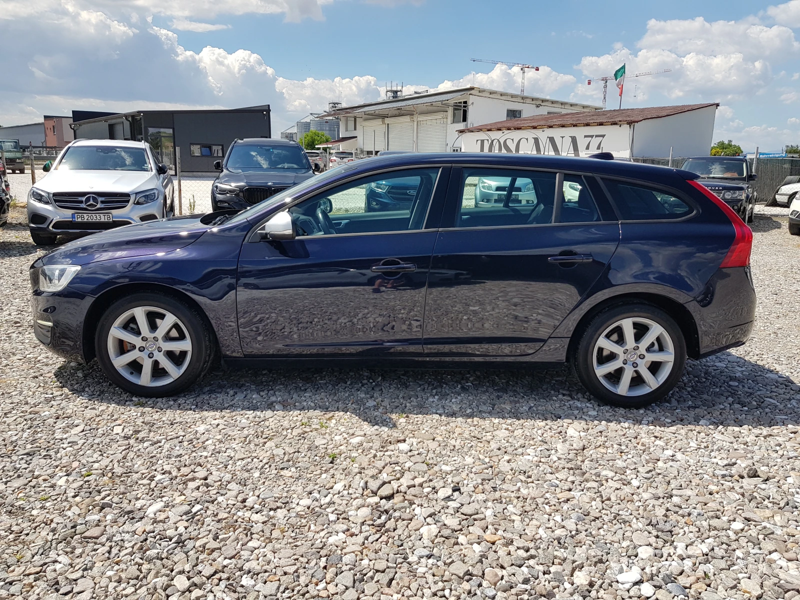 Volvo V60 FACELIFT 2.0D-150 к.с. /02/2016г. АВТОМАТИК ЛИЗИНГ, снимка 8 - Автомобили и джипове - 54970680