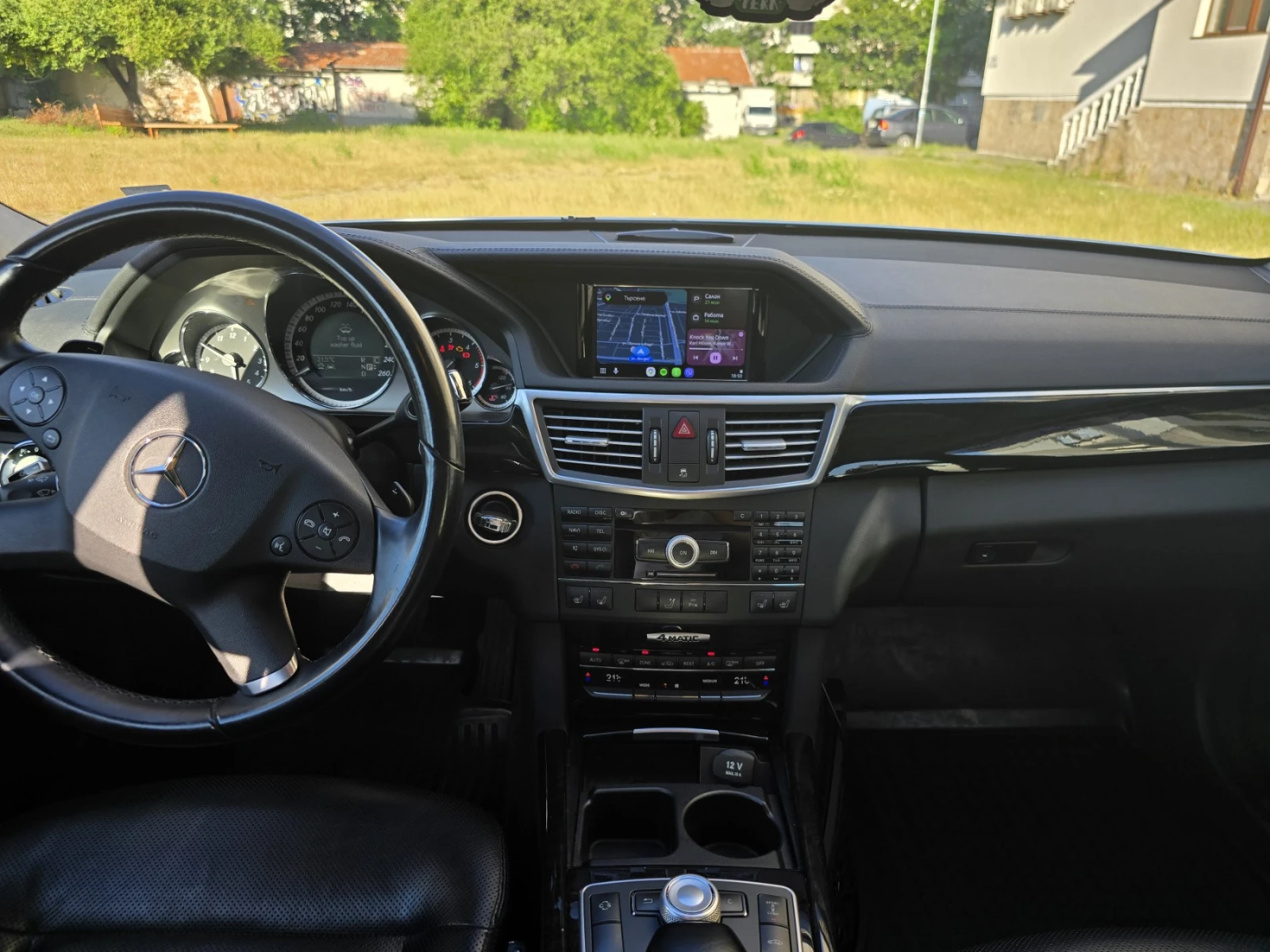 Mercedes-Benz E 350 обд./масаж/harman-cardon, снимка 6 - Автомобили и джипове - 55080466