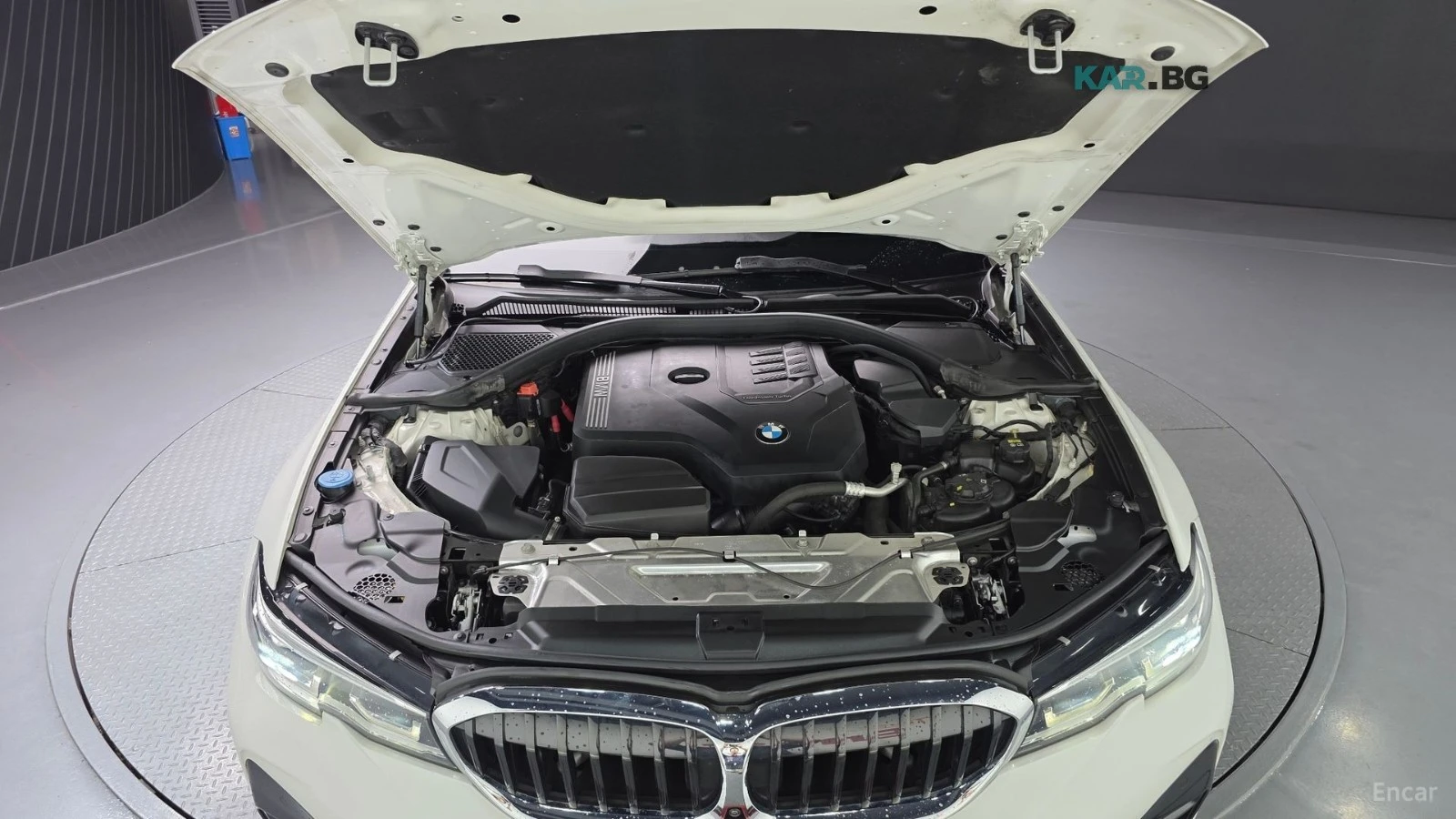 BMW 320 M-SPORT* HARMAN KARDON* КОЖА* ПОДГРЕВ* ПАНО* 360* , снимка 5 - Автомобили и джипове - 55887033