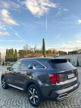 Kia Sorento 2.2 DIZEL 202PS.4x4 62 800km. - 53800 лв. / 27507.50 € - 65167585 5