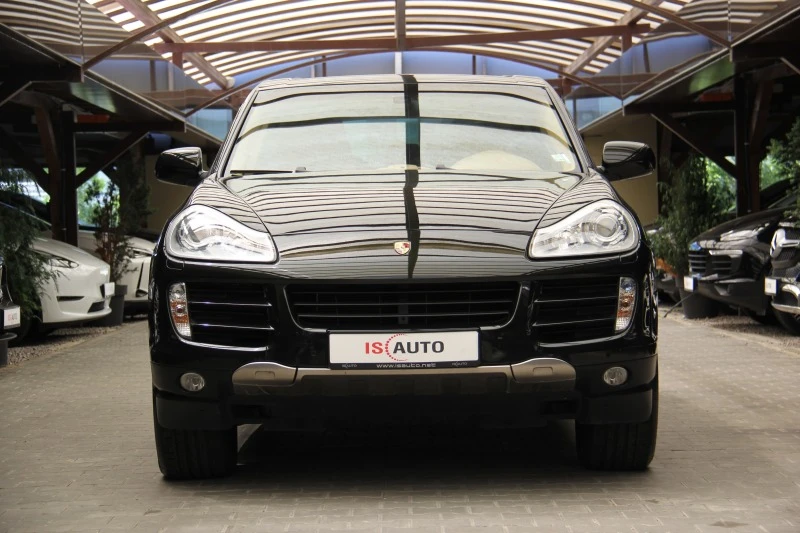 Porsche Cayenne  4.8S/Bose/Xenon/Кожа/Подгрев, снимка 2 - Автомобили и джипове - 41496947